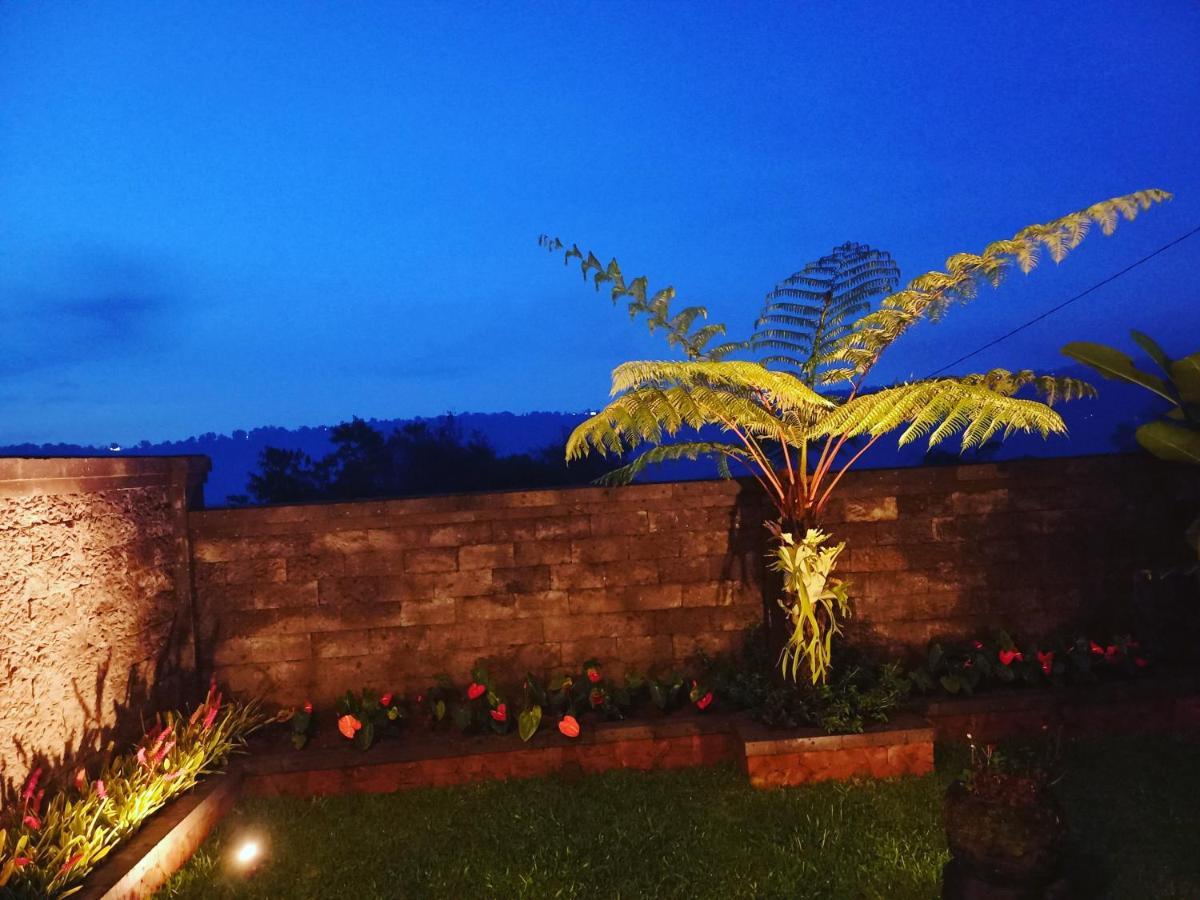 Buyan Lodge Lake View Villa Bedugul  Exteriér fotografie
